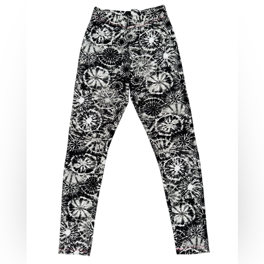 Black and White Tie-Dye Leggings S